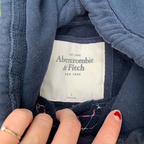 Abercrombie sweatshirt - Picture 2 of 2